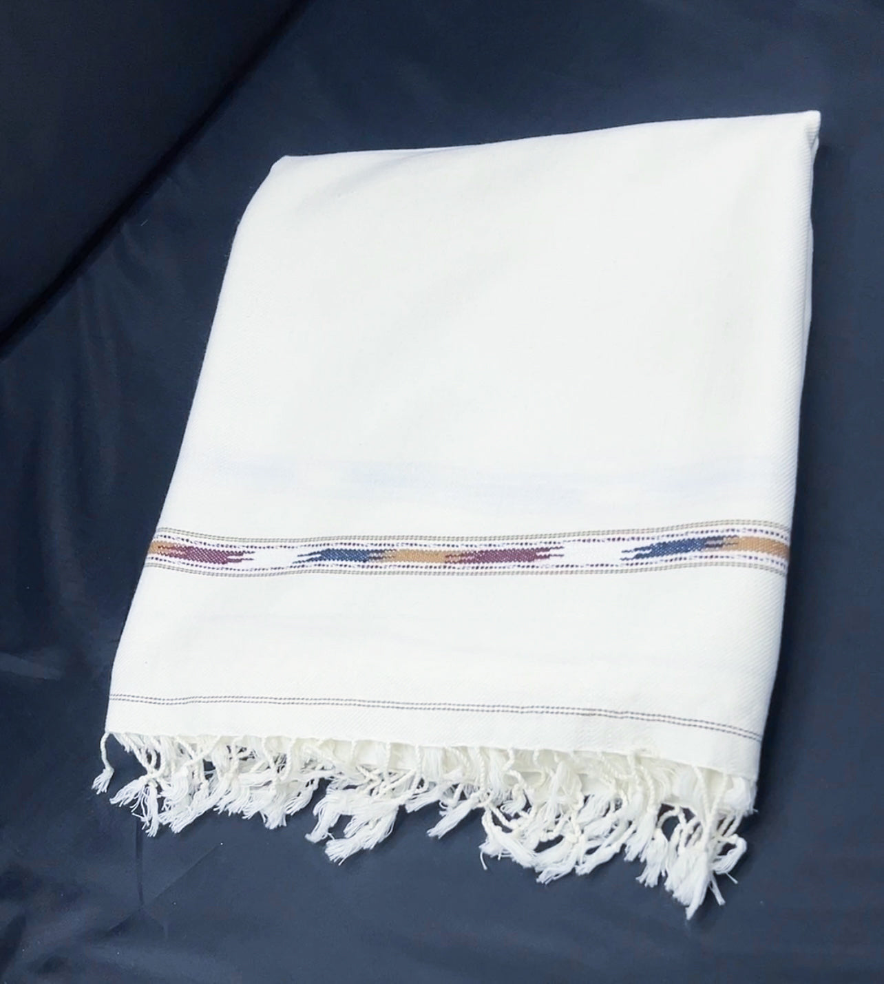 Handmade Wool Shawl (60% Discount)